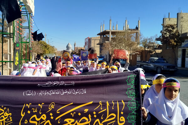 همایش نوگلان فاطمی در شهر بهمن
