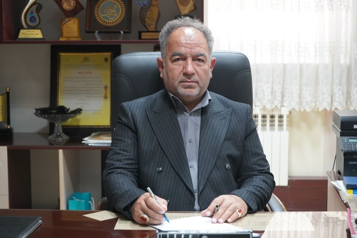 خبرنگاران، افسران خط مقدم جهاد تبیین و پاسداران هویت ملی هستند