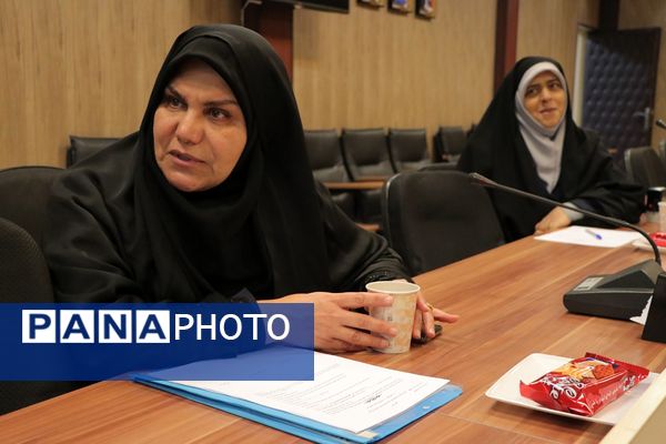 نشست بهسازی مدارس در بهارستان‌دو