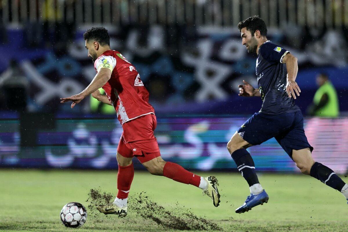 زمان دیدار فولادخوزستان - پرسپولیس تغییر کرد