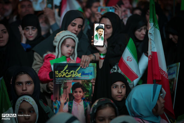 بی‌تاب میناب