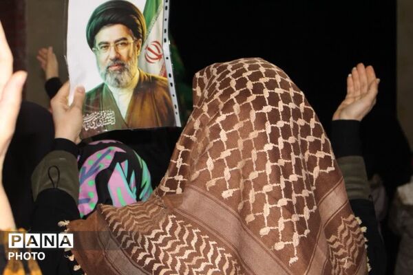همه برای ایران؛در میدان نبرد می‌آییم