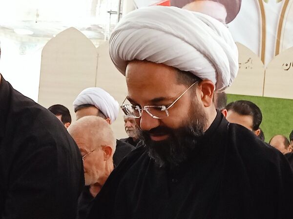 نماز ظهر عاشورا در کاشمر