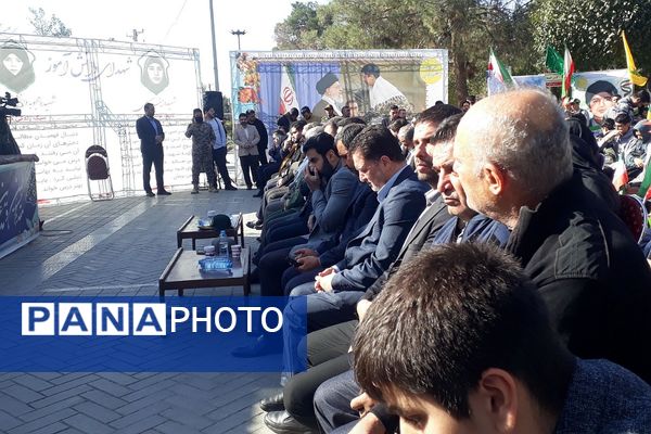 گرامیداشت روز نوجوان و بسیج دانش‌آموزی در ناحیه دو شهرری 