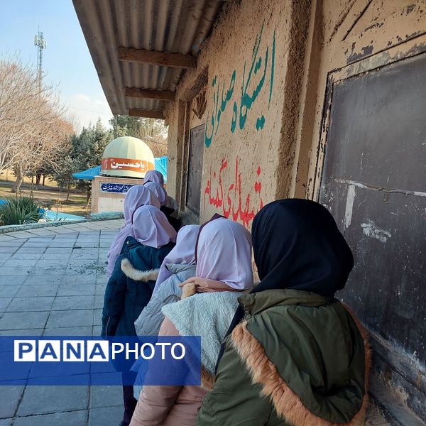 زیارت شهدای گمنام به نیابت از شهید سلیمانی