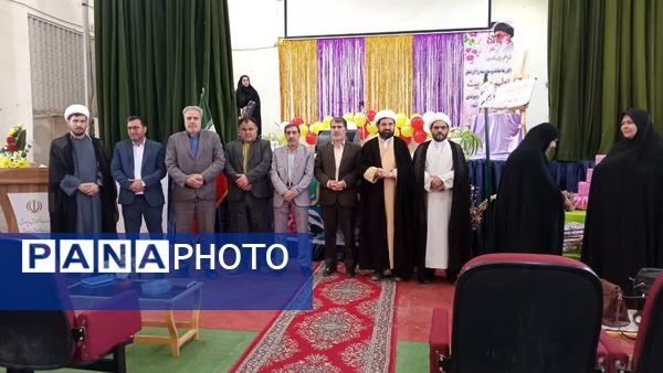 آیین نواختن زنگ معلم در دبیرستان نمونه دولتی فراهی فاروج همزمان با سراسر کشور