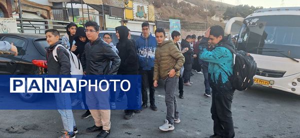 کوهپیمایی گروه پیشتازان مدرسه شهید فهمیده ناحیه یک کرج 