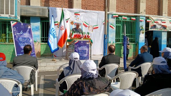 زنگ انقلاب در منطقه ۱۶