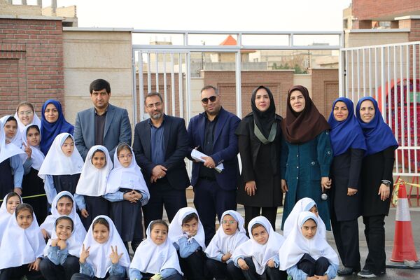 مانور آمادگی برای مقابله با بحران در آموزشگاه دخترانه راز