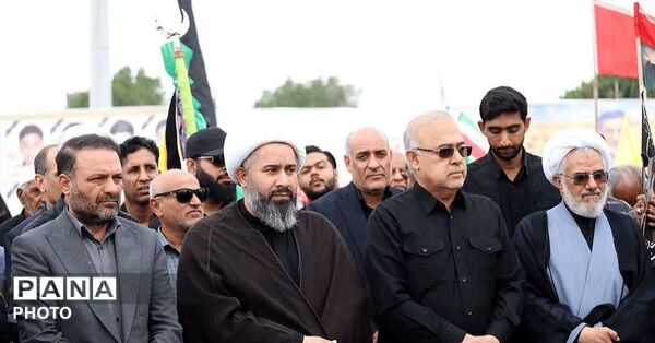 بندرعباس در سوگ اربعین رهبر شهید؛ تجدید پیمان با آرمان‌های امام خامنه‌ای