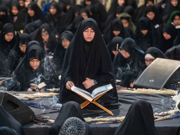 قاب‌هایی از عشق؛ روایت نوجوانان تهرانی از مادریِ فاطمی(س)
