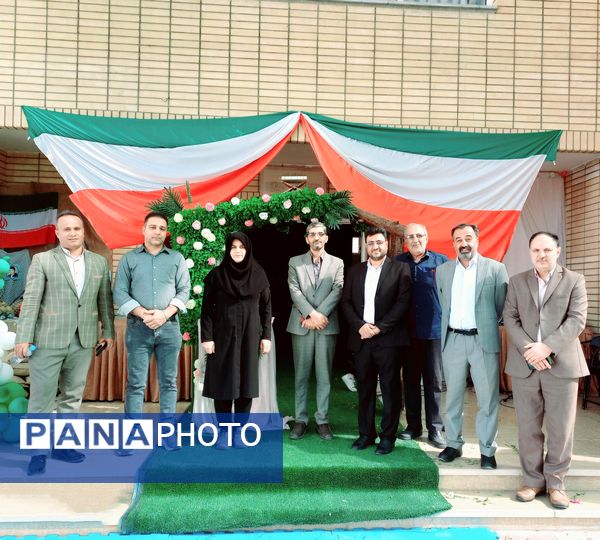 زنگ‌ ناحیه‌ای مهر و مقاومت در آموزشگاه صارمیه 10 آموزش و پرورش ناحیه یک اصفهان