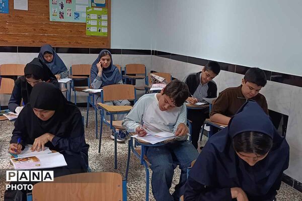 نمایش توانمندی دانش‌آموزان در جشنواره نوجوان خوارزمی/2