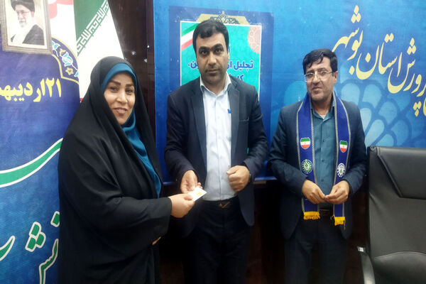 تجلیل از مربیان پیشتاز، مسئولان و فعالان سازمان دانش‌آموزی استان بوشهر
