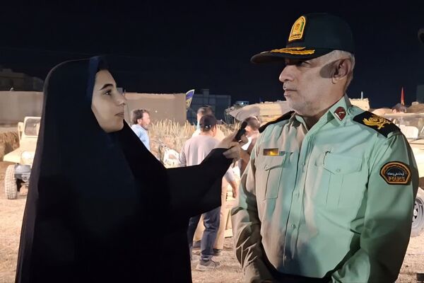 بازدید از نمایشگاه اسوه به‌مناسبت هفته دفاع مقدس در شیراز