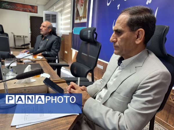  حضور پررنگ دانش‌آموزان شیرازی در پارلمان نوجوانان کشور