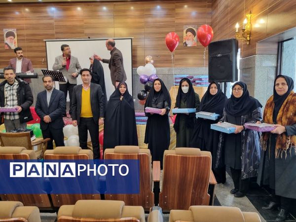 آیین اختتامیه دهمین دوره جشنواره نوجوان خوارزمی در طرقبه شاندیز