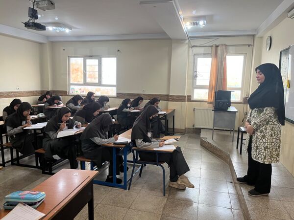 مرحله دوم آزمون سنجش عملکردی دانش‌آموزان دوره اول متوسطه، در منطقه ۱۴ تهران