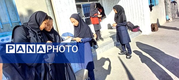 رقابت دانش‌آموزان خانمیرزا در امتحانات نهایی