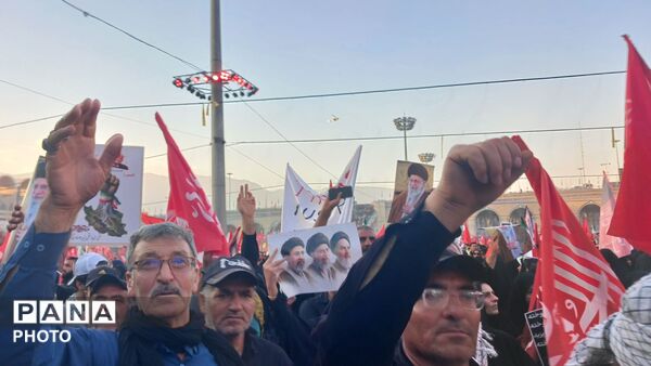 ثبت آخرین نگاه‌ها در میان هیاهوی اشک و دعا 