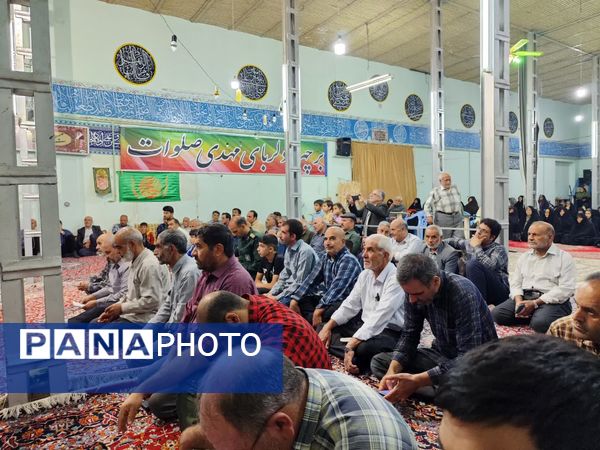 صغاد در سوگ و افتخار شهدا؛ مسجدالنبی میزبان یادواره‌ای معنوی