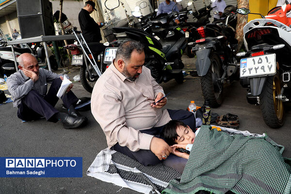 مراسم دعای عرفه در خیابان سعدی