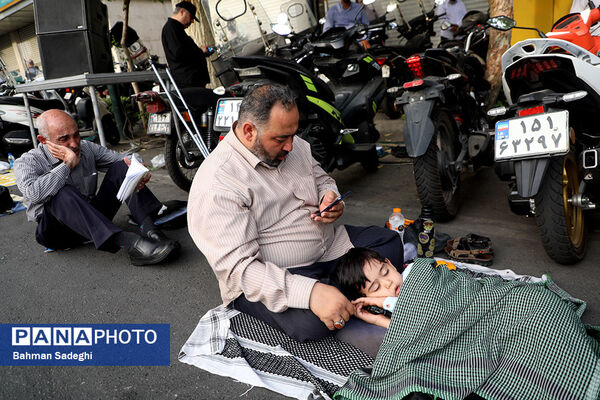مراسم دعای عرفه در خیابان سعدی