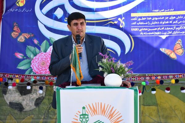  برگزاری مراسم جشن و افطاری با شکوه در دبستان عشایری حاجیه خانم رباب امامی