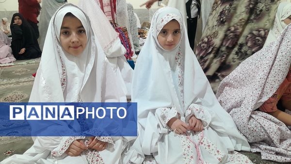 لحظات نورانی اعتکاف و نماز جماعت در مسجد امام حسن عسگری(ع)