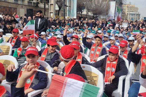 راهپیمایی ۲۲ بهمن، آینه تمام‌نمای همبستگی ملی