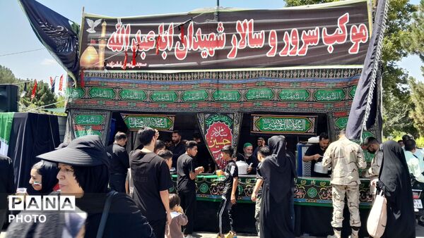گذری بر موکب مسجد ولیعصر در پیاده روی جاماندگان اربعین حسینی نیشابور