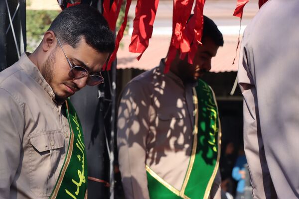 تشییع پیکر شهید گمنام در قلعه‌گنج همراه با حضور گسترده مردم