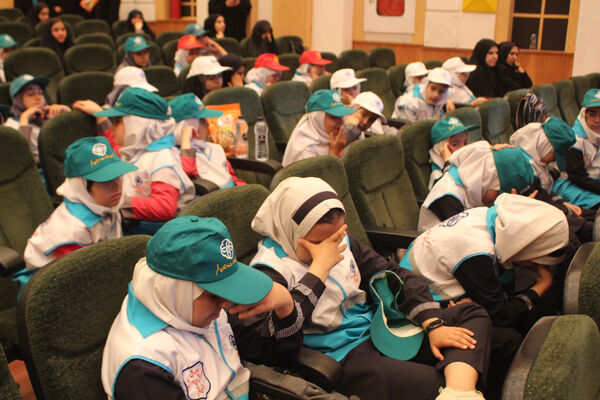 آیین تقدیر از برگزیدگان جشنواره سفیران سلامت استان قم