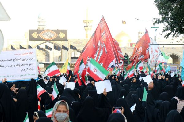 راهپیمایی گرامیداشت روز عفاف و حجاب در مشهد