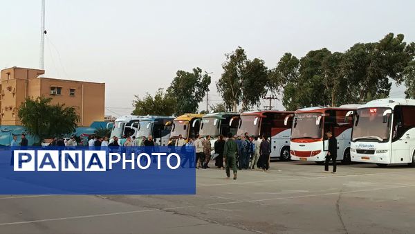 اعزام کارکنان صنعت نفت جنوب برای حضور در مراسم ارتحال امام (ره)