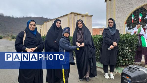 پیاده‌روی خانگی به‌مناسبت دهه فجر در گلوگاه