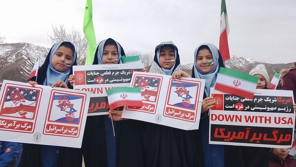 راهپیمایی ۲۲بهمن ماه روز پیروزی انقلاب اسلامی ایران در بار
