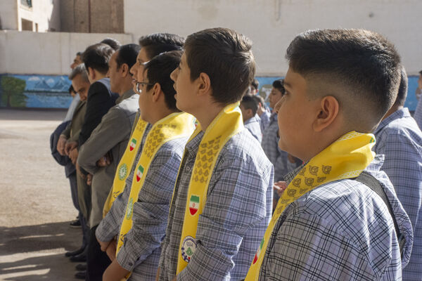 جوانه‌های محلاتی ورود به دوره متوسطه را با جشن جوانه‌ها آغاز کردند