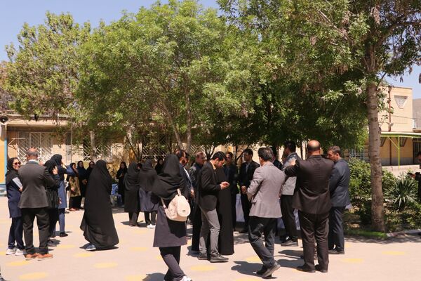 افتتاح نمایشگاه دست‌سازه در هنرستان دخترانه ثمین