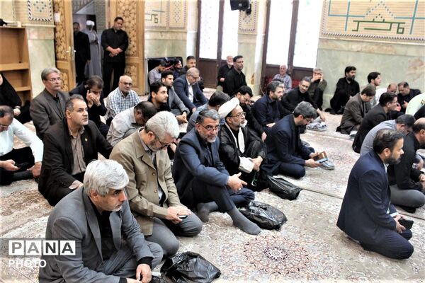 گلباران مزار شهدای حماسه آزادسازی خرمشهر در قم