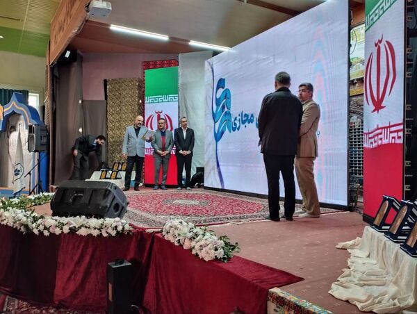 اختتامیه جشنواره معلمان هنرمند در خراسان رضوی 