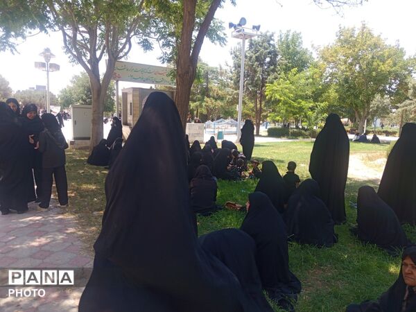 نماز متفاوت ظهر عاشورا