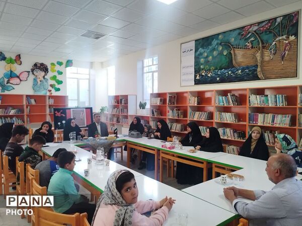 ویژه برنامه «بمب، بادبادک نیست» در یزد 