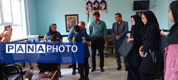 تقدیر از دانش‌آموز خبرنگاران پانا در شهرستان سملقان