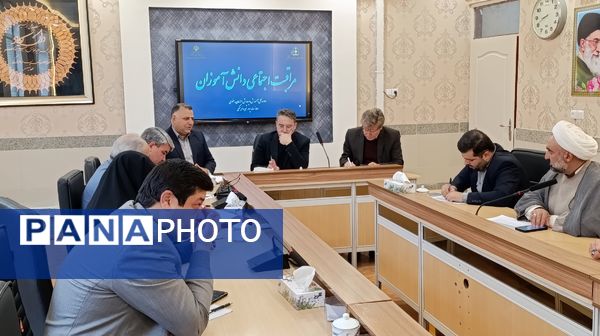 اهمیت برگزاری نماز و اجرای طرح نماد در مدارس