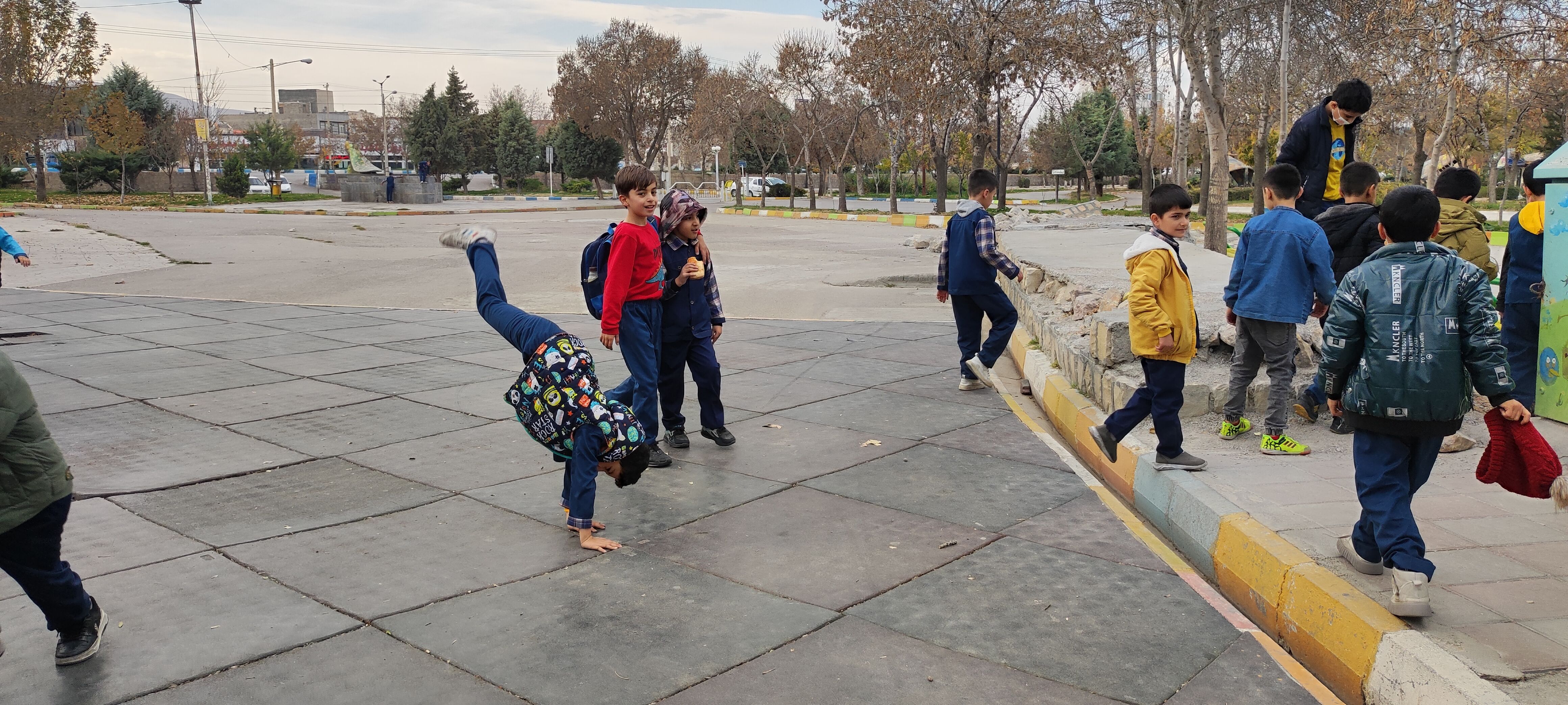 برگزاری اردوی یک‌روزه دانش‌آموزان دبستان مبین