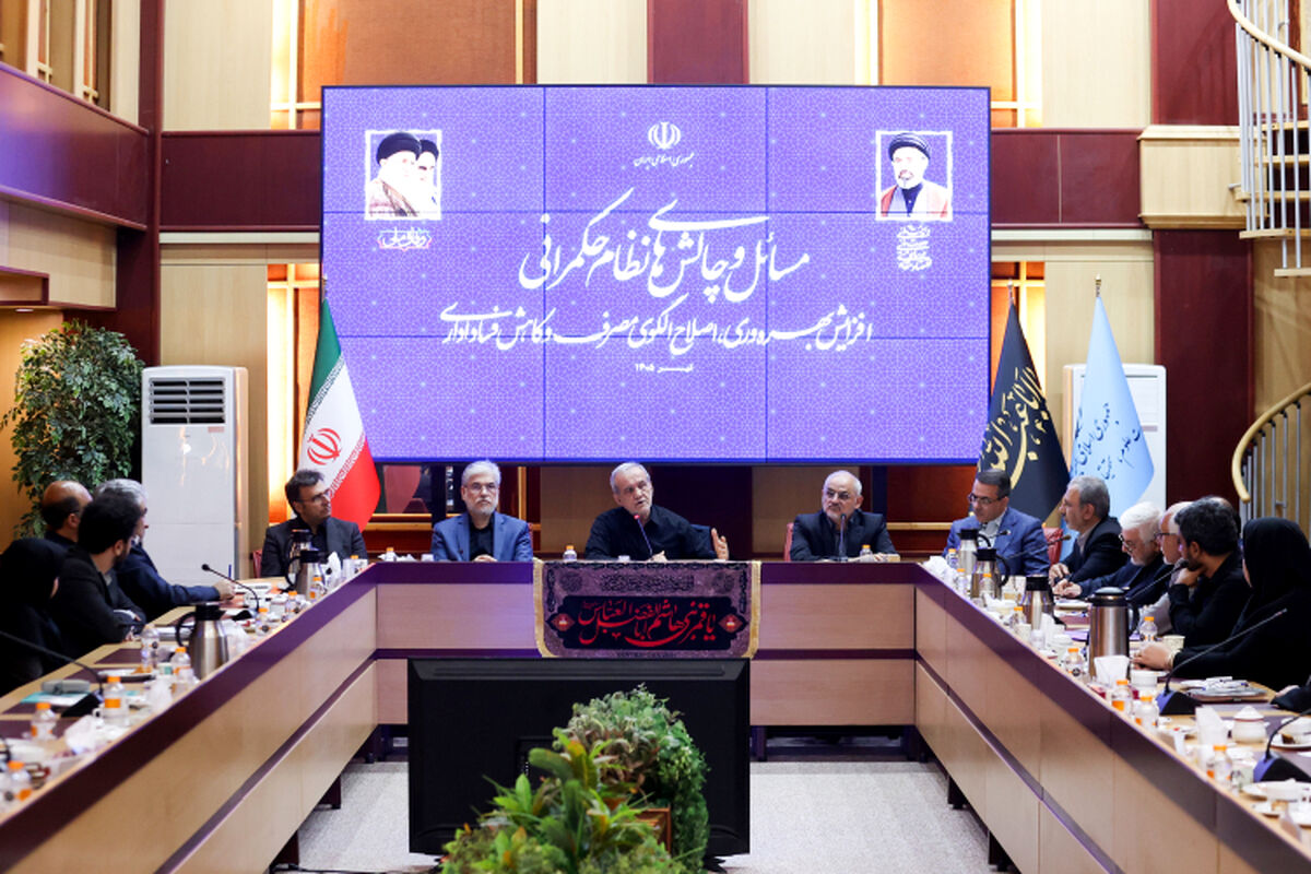 مهم‌ترین چالش نظام حکمرانی، شکاف میان دانش و اجراست/ دانشگاه باید از آموزش صرف فاصله بگیرد