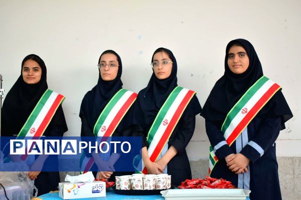 یادواره «لاله‌های روشن» در جم؛ بزرگداشت دانش‌آموز شهید حسین صافی در ریحانه‌النبی