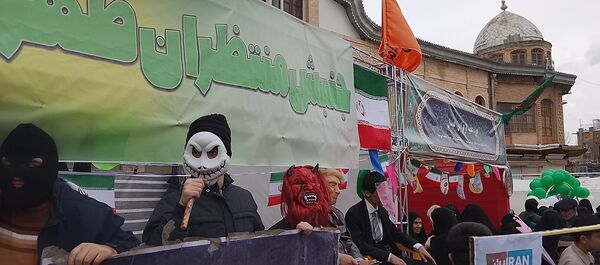 گروه تئاتر پانا  با نام ‘منتظران ظهور’ در روز 22 بهمن نمایش جذابی را به اجرا درآورد