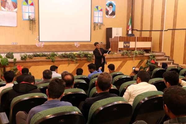 برگزاری کارگاه ضمن خدمت پیشتازان در سملقان